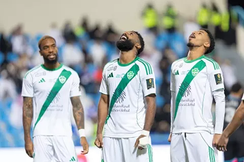 باكتساح الباطن.. أهلي جدة إلى ربع نهائي كأس الملك